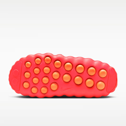Nike Mind 001 - SOLAR RED